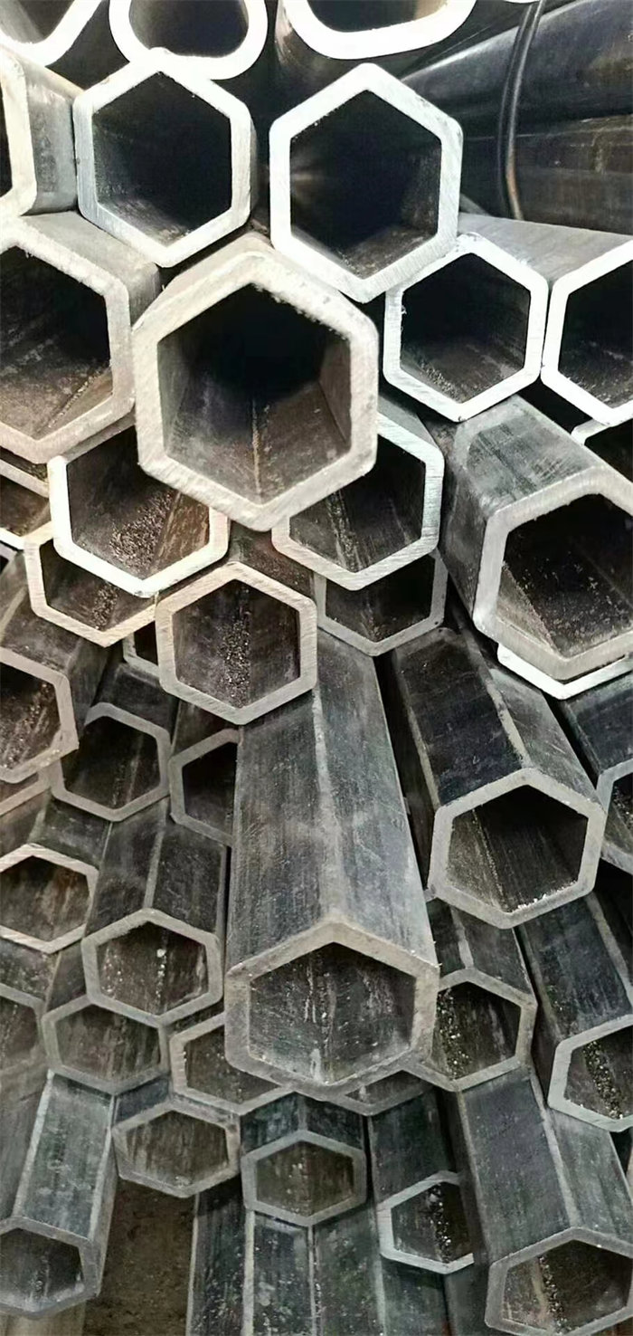 異型管